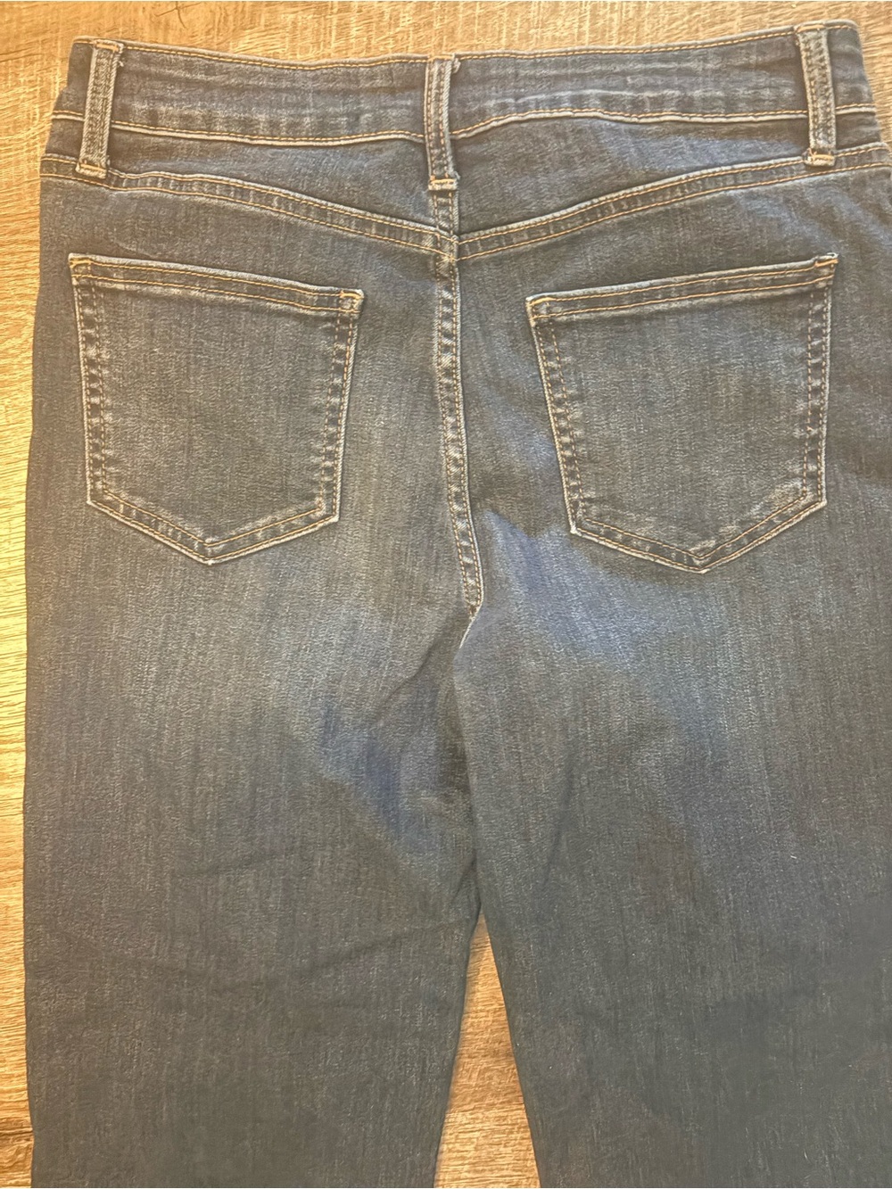 Women's Straight-Leg Denim Jeans in Dark Blue
